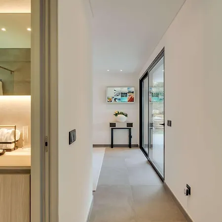 Ocean & Pool Retreat By Hostwise Amoreira (Leiria)