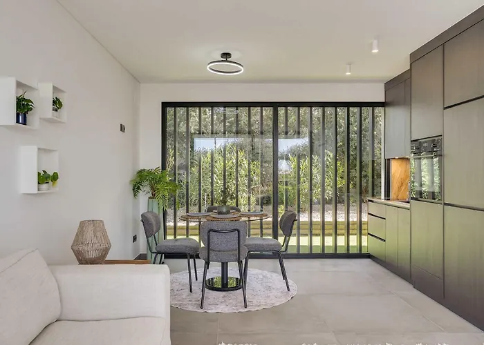 Ocean & Pool Retreat By Hostwise Amoreira (Leiria)