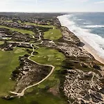 Holiday home Ocean & Pool Retreat By Hostwise