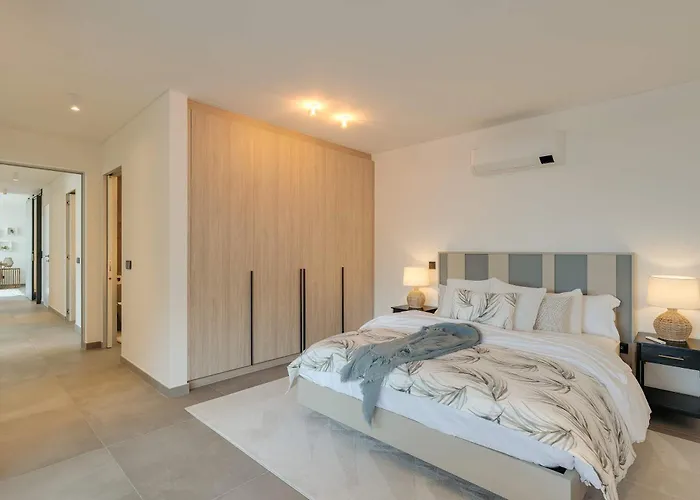 Ocean & Pool Retreat By Hostwise *